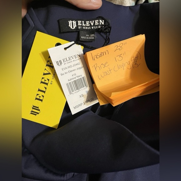 EleVen by Venus WillamS NWT’s Women Be An Eleven Jogger Admiral Navy Size XS - Picture 5 of 9